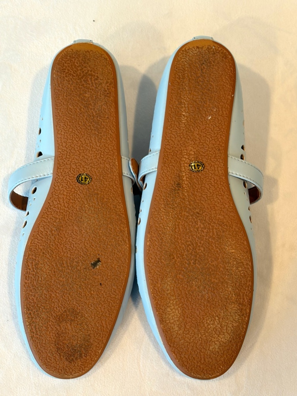 Perforated Mary Jane Flats, vegan leather, light blue, EUC, 41, (10.5) - Picture 12 of 14